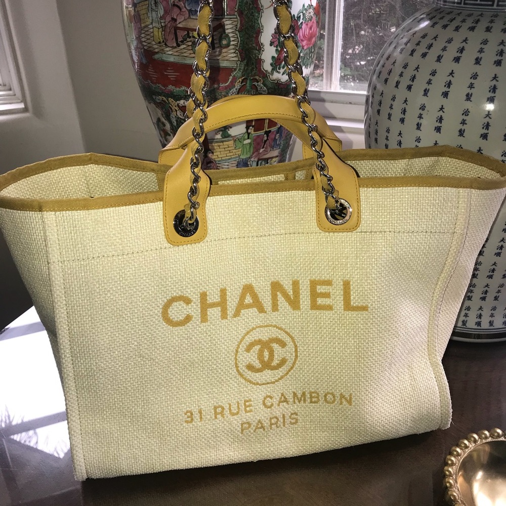 CHANEL DEAUVILLE